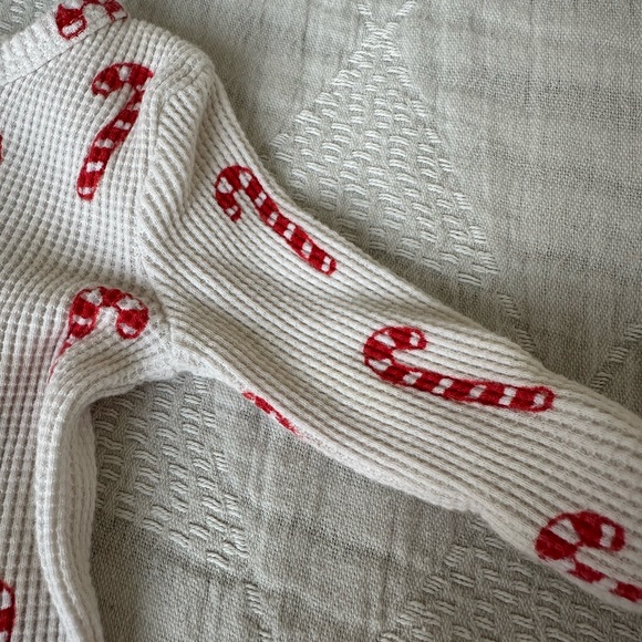 Spearmint Love Candy Cane Waffle Footie - Picture 5 of 5